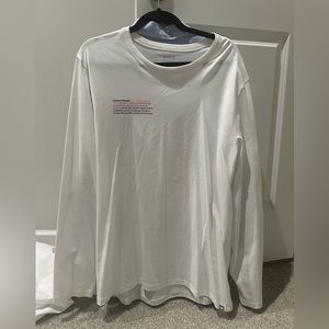 NEW wearfigs long sleeve shirt